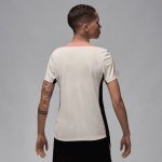 Exklusive psg jordan strike trainingsoberteil – elfenbein – damen Kollektion – Premium Paris Saint Germain Trikots