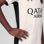 Exklusive psg jordan strike trainingsoberteil – elfenbein – kinder Kollektion – Premium Paris Saint Germain Trikots