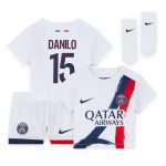 Exklusive psg nike auswärtsstadion-trikot 2024-2025 – säugling mit danilo 15-aufdruck Kollektion – Premium Paris Saint Germain Trikots